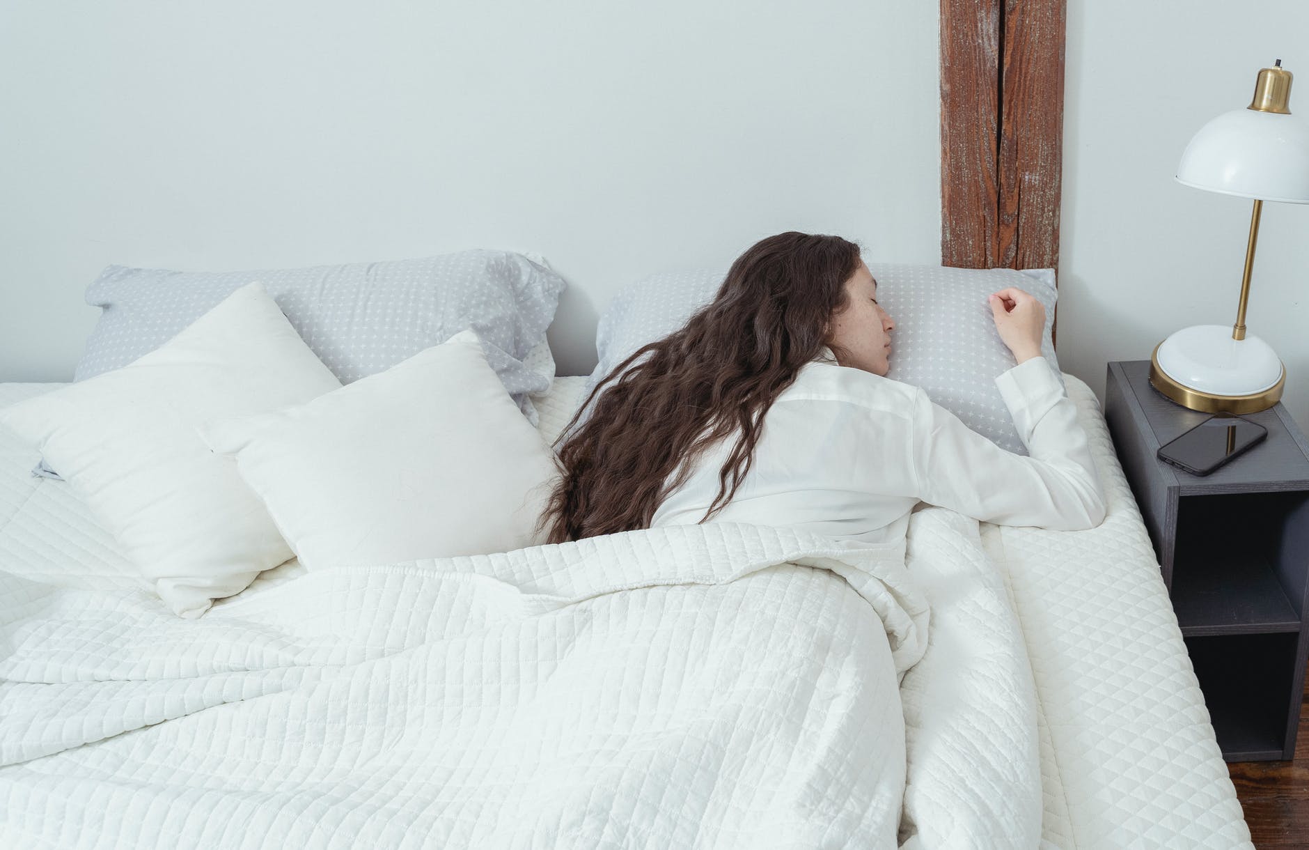 You are currently viewing LIVE LIFE LIVELY! 10 Ways to Overcome Extreme Laziness at Home (Part 2 of 2)