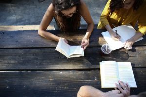 Read more about the article Top 6 Amazingly Simple Steps to Writing a Book