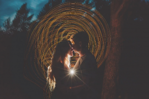 Read more about the article Common Twin Flame Signs And Symptoms Explained