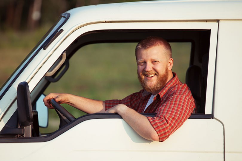 You are currently viewing How to Get a Commercial Driver License in 2022