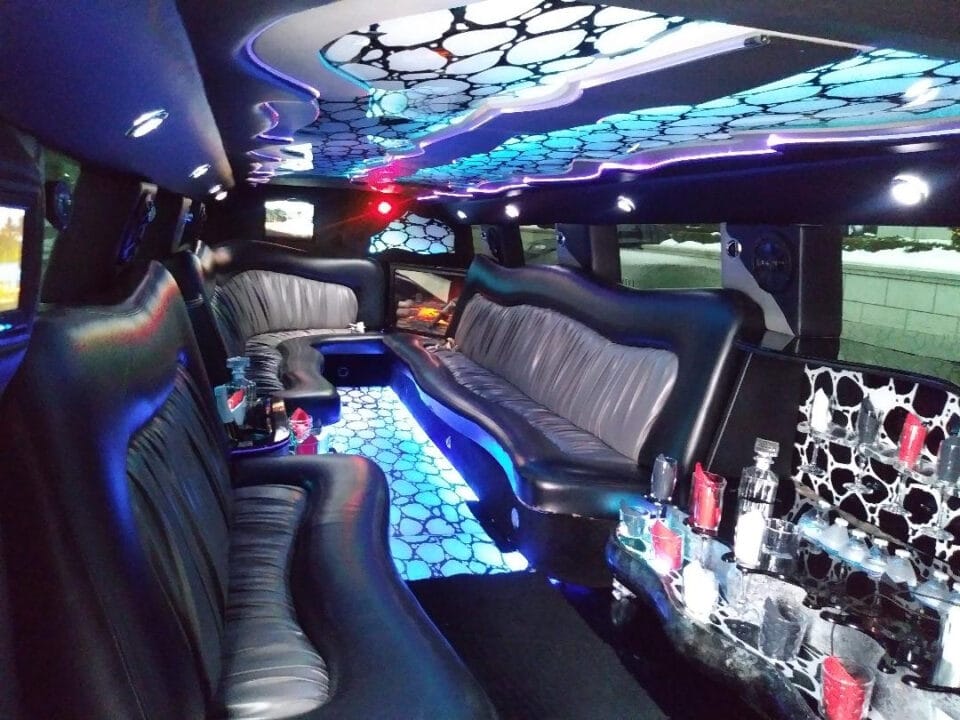 Read more about the article Rent a dallas Party Bus In NYC
