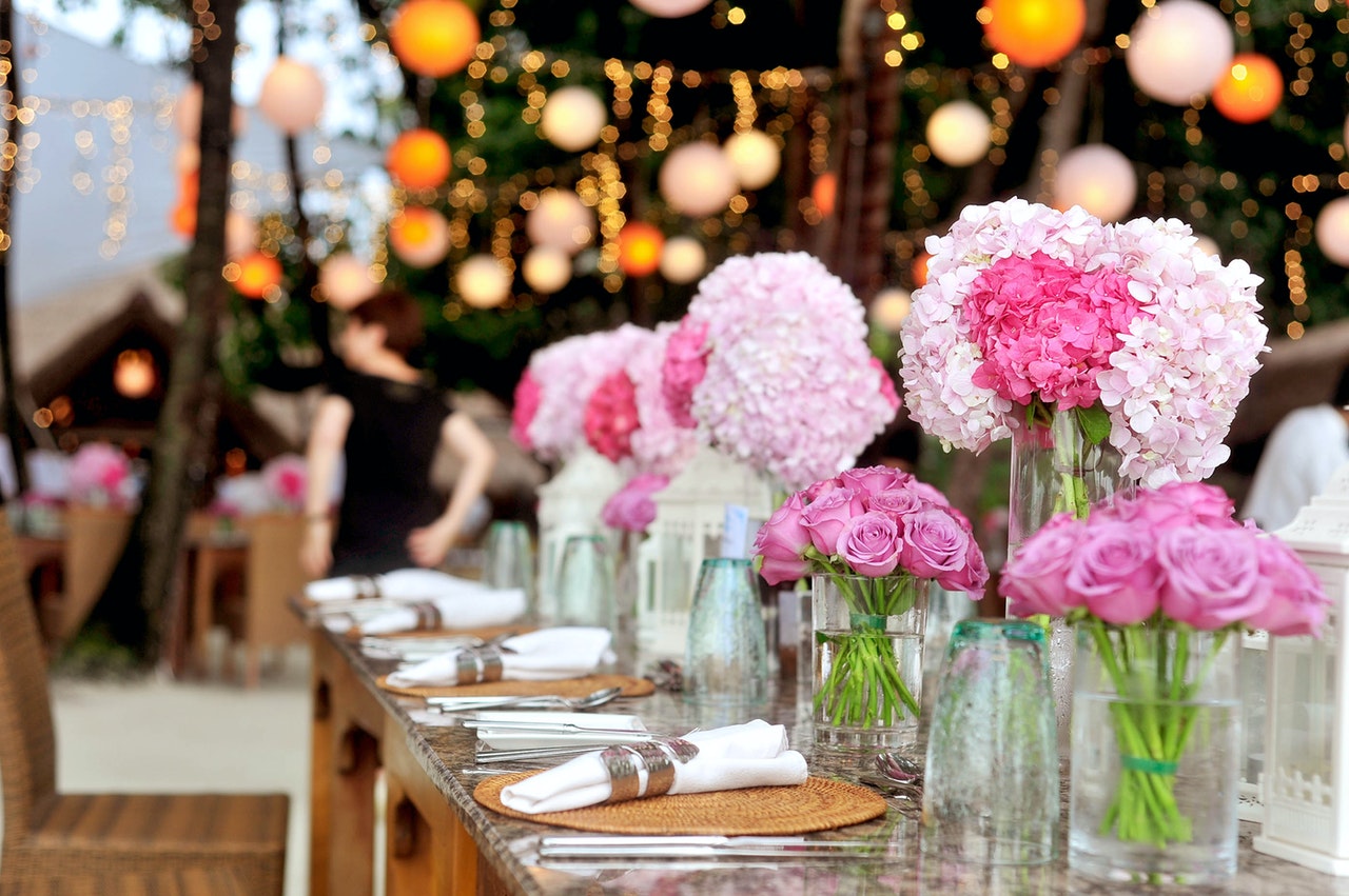 Read more about the article Getting Married Soon? Here’s How To Pick The Perfect Wedding Venue