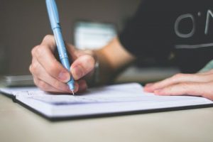 Read more about the article Five Tips for Writing Reflective Portfolio for Students in College