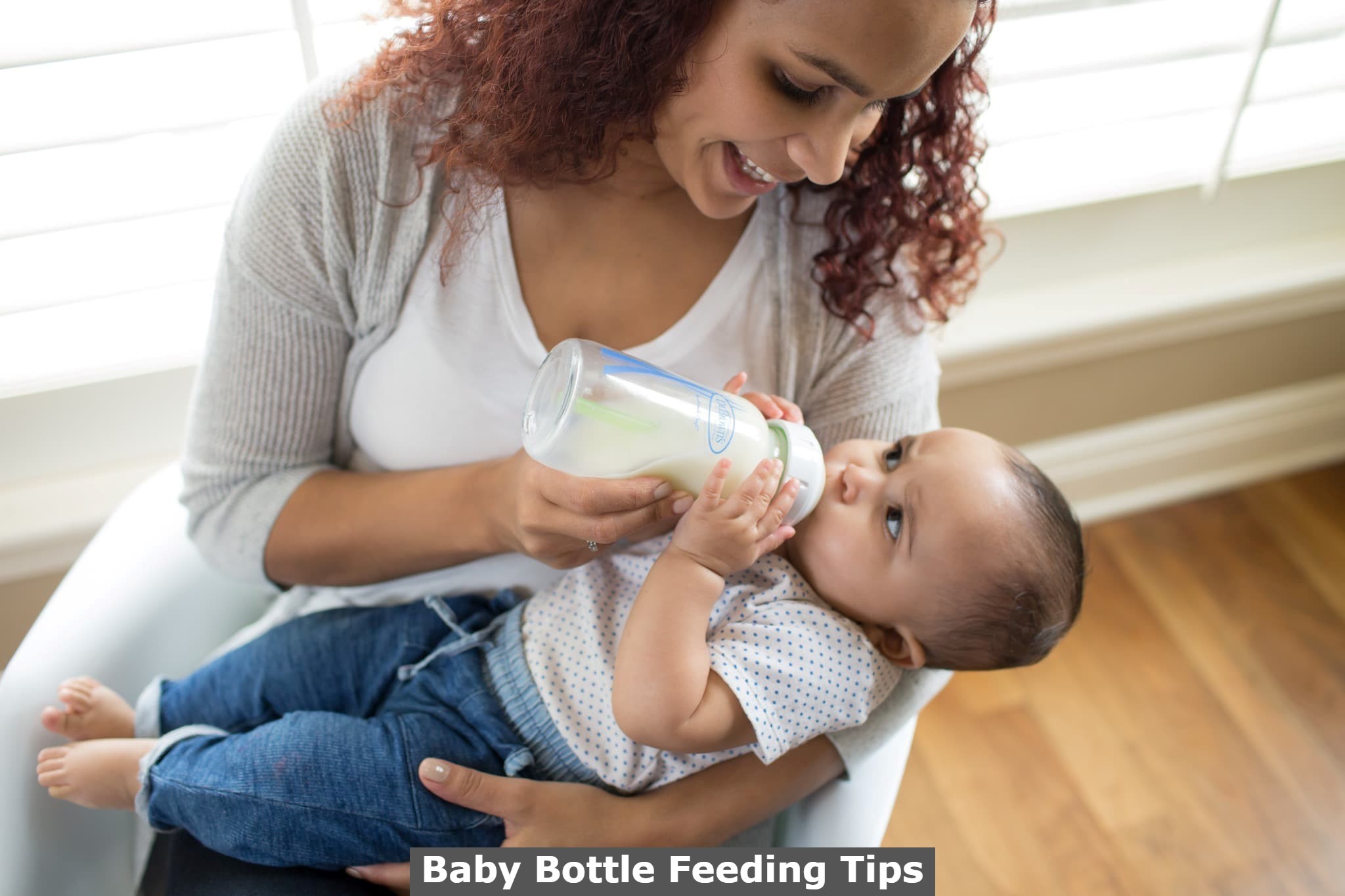 Read more about the article Baby Bottle Feeding Tips