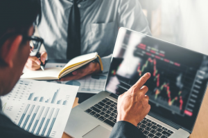 Read more about the article What are the common Steps to Build the Best Intraday Trading Strategies