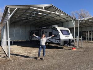 Read more about the article Advantages Of Storing Your RV In Self-Storage Units