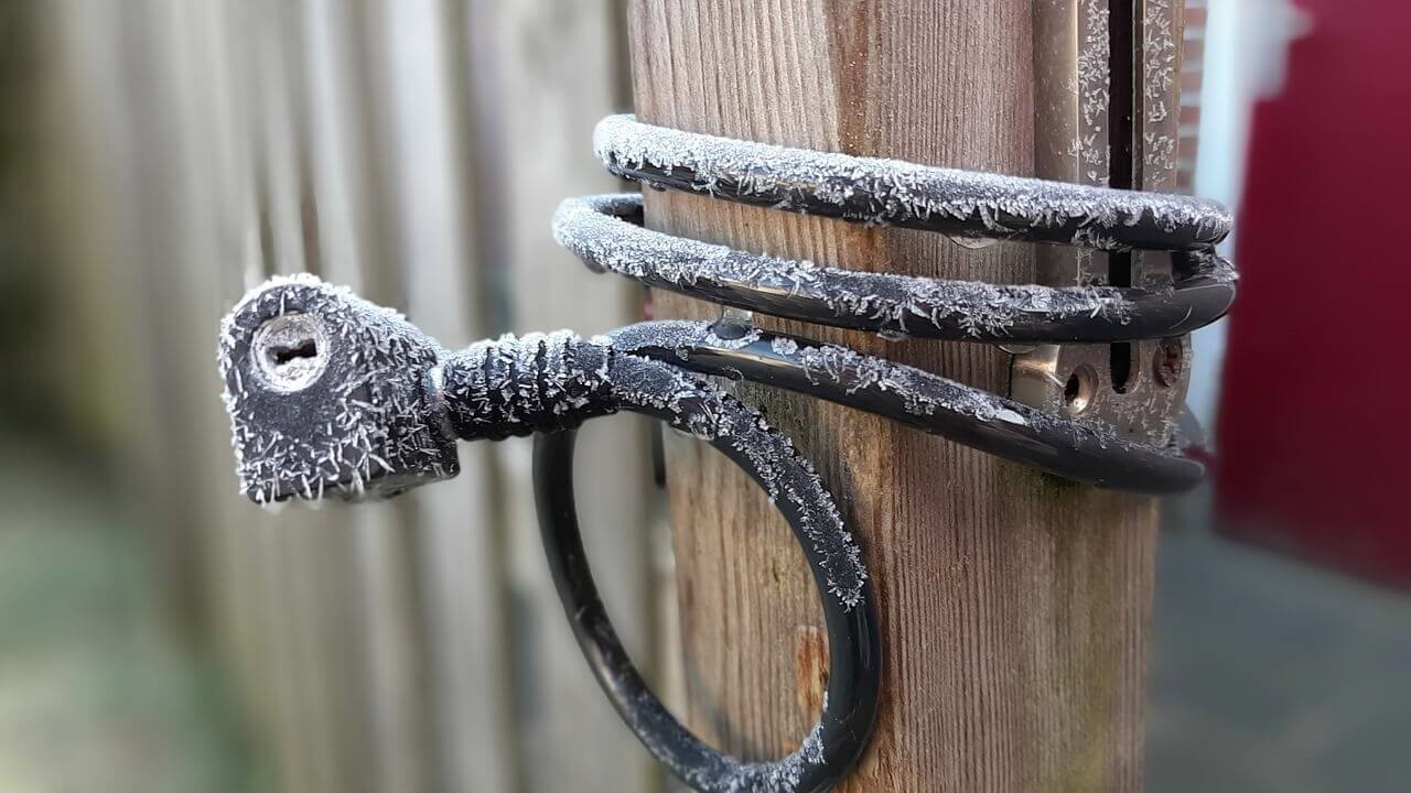 Read more about the article How to Secure Your House Locks from Freezing