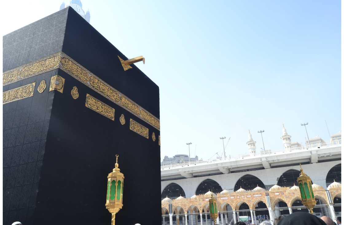 Read more about the article 100% Legit Guide to Booking the Cheap Umrah Packages