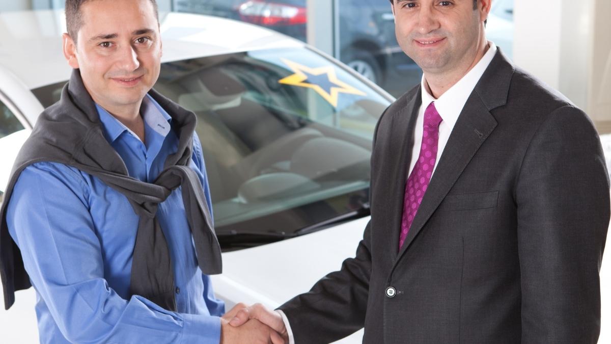Read more about the article What Things should you Look for before Buying a Second Hand Car?
