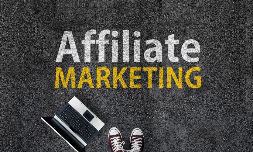 You are currently viewing A Complete Guide To Affiliate Marketing For Beginners