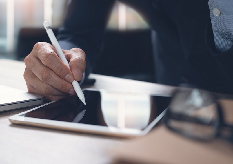 Read more about the article How to Write a Proposal For an eCommerce Website?