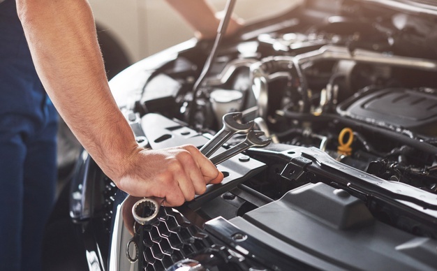 Read more about the article Find The Right Car Mechanic Near You – Step-by-Step Guide to Finding the Right Car Mechanic for Your Vehicle
