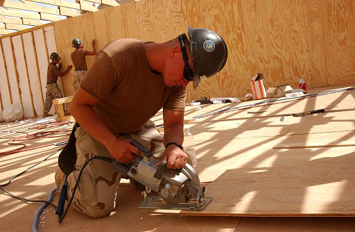 Read more about the article What does a Carpenter Do?