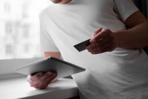 Read more about the article Don’t use your credit card as a debit card