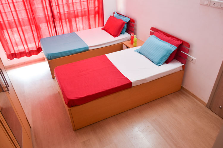 Read more about the article How to Have the Best Time with Your Hostel Gang in Powai Mumbai