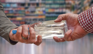 Read more about the article Safest and Best Hand Sanitizers Available Online