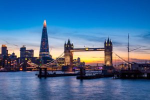 Read more about the article Why to Choose Online Student Accommodation Service Providers for Housing in London