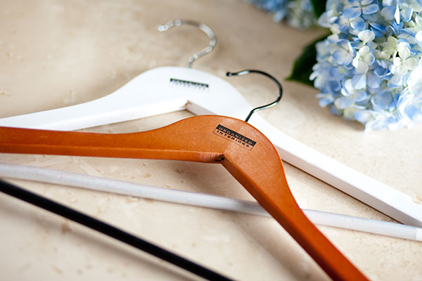 Read more about the article Why Does It Matter What Kind of Clothes Hangers You Use?