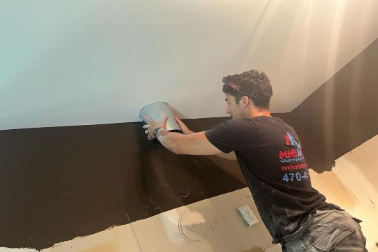 Read more about the article How To Repair Large Holes in The Ductwork